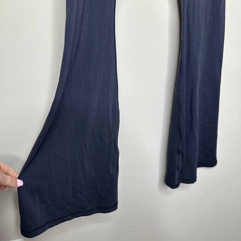 Offline by Aerie Real Me Hi-Rise Flare Leggings Dark Blue Women's Small - Picture 2 of 5